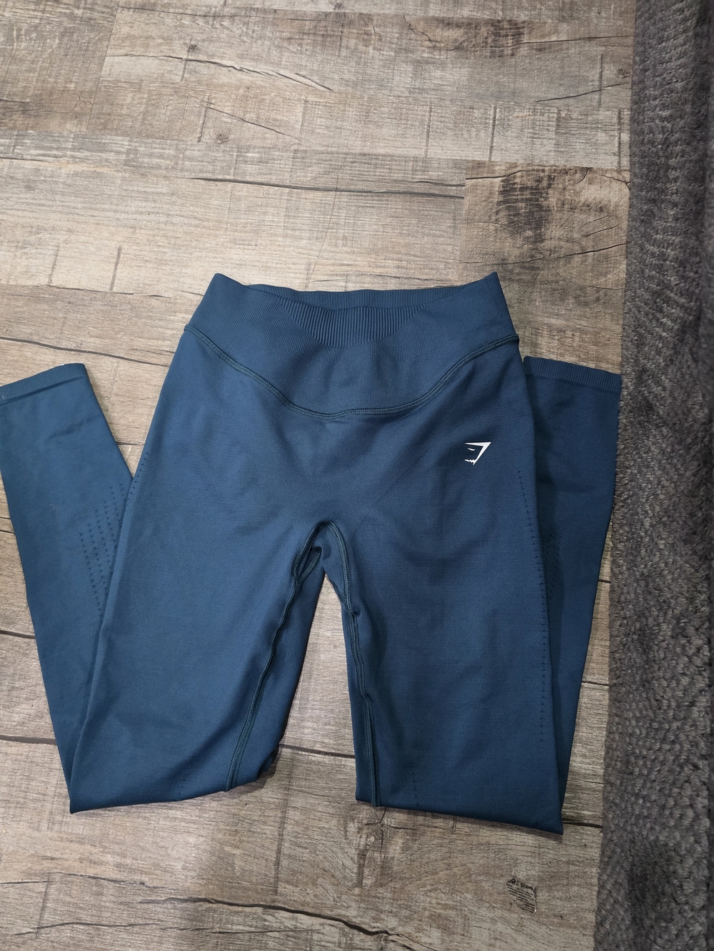 Gymshark High-Waist Green Leggings S